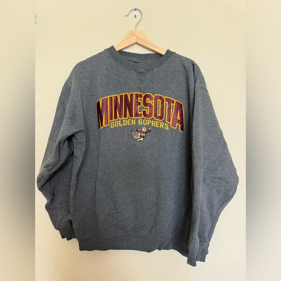 Vintage Minnesota Golden Gophers Large Sweatshirt